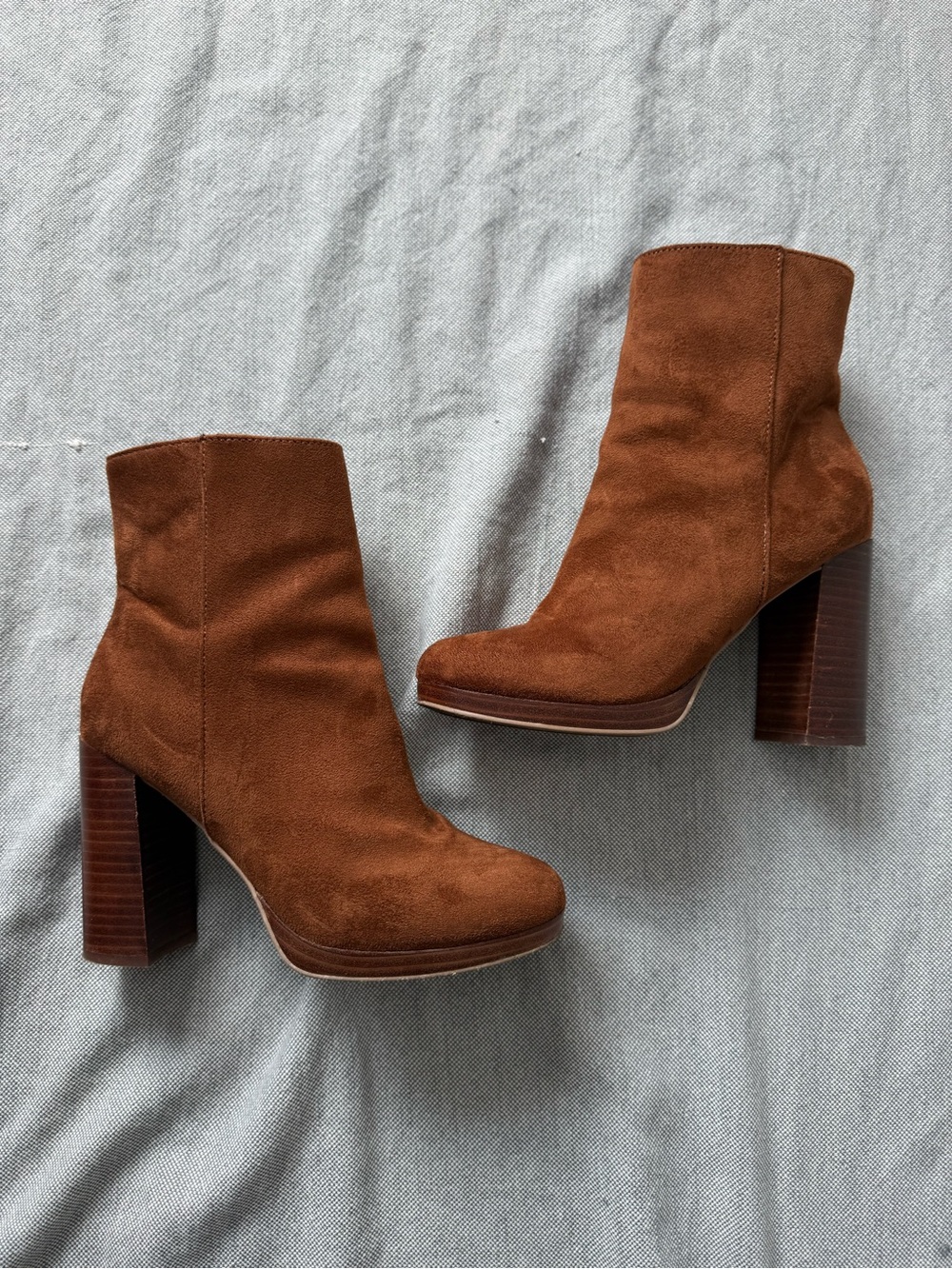 Mari A. Mayvis Tan Suede Platform Block Heel Ankle Boots